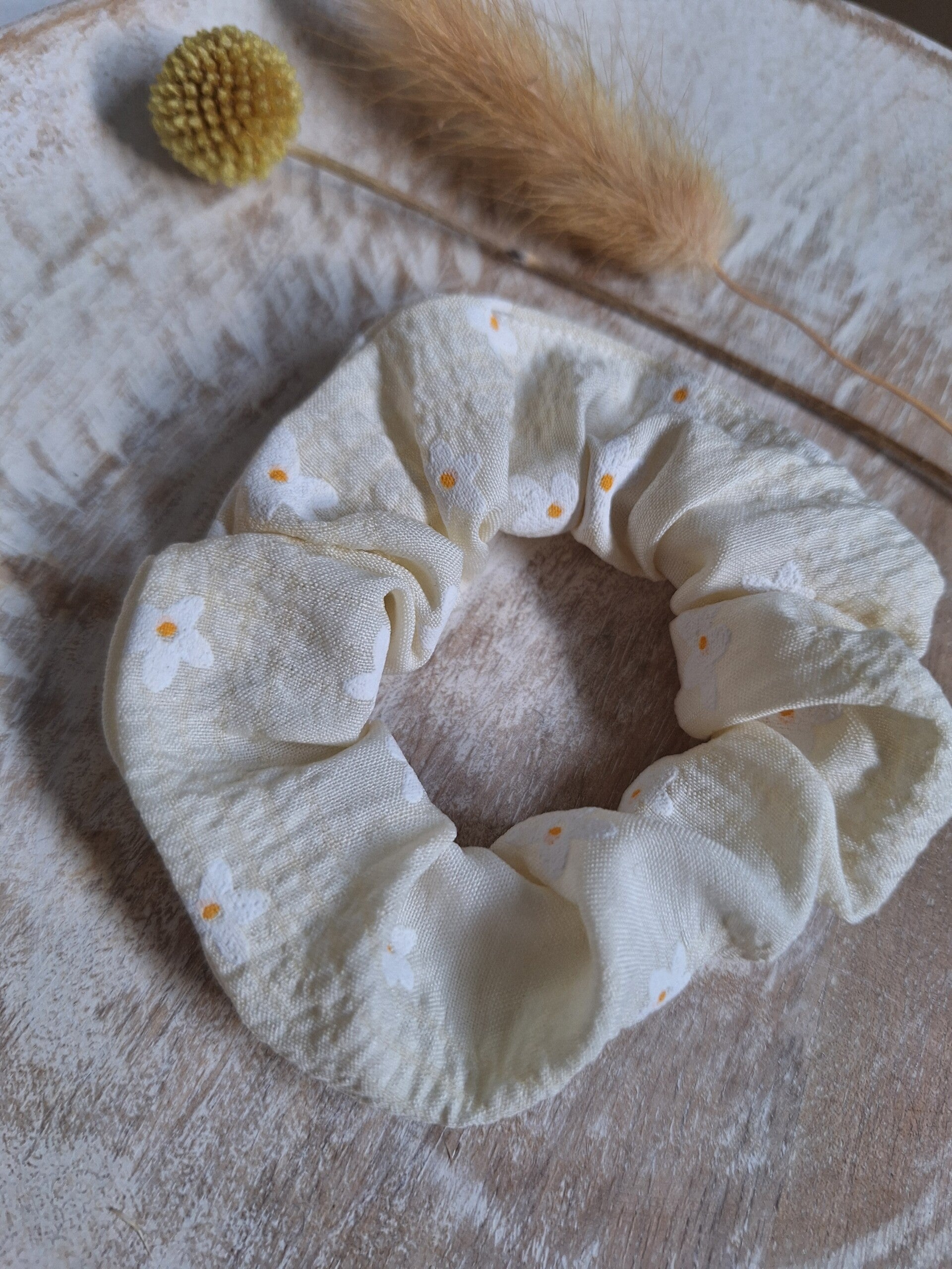 Scrunchie  Daisy - offwhite