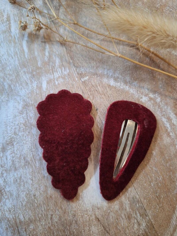 Pu-leer Velvet Burgundy (1st.)