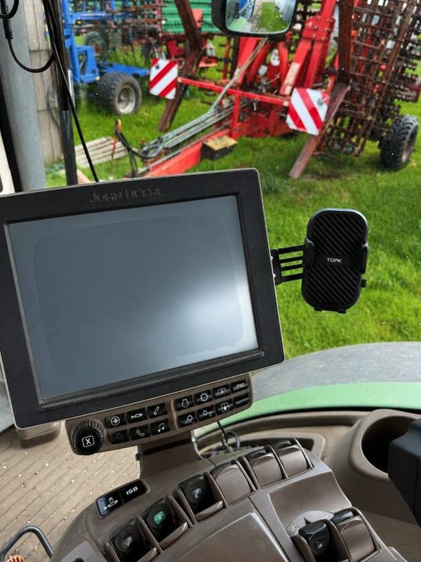 John Deere GreenStar 3 RE573045 Monitor Phone Bracket with Standard Phone Holder (3 Point Mounting System)