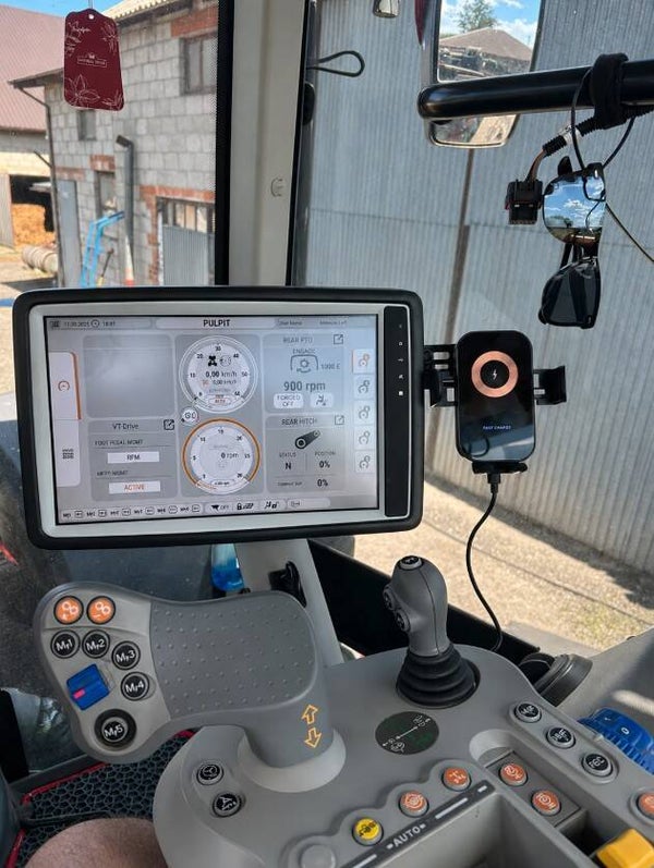 McCormick X7 / X8 / X9 – Phone Holder