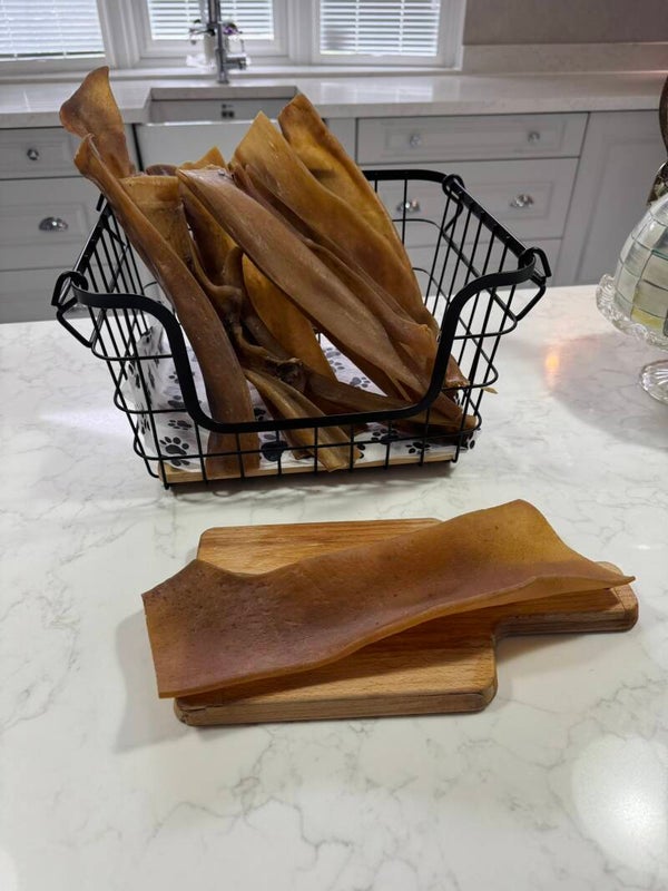 Beef skin chews