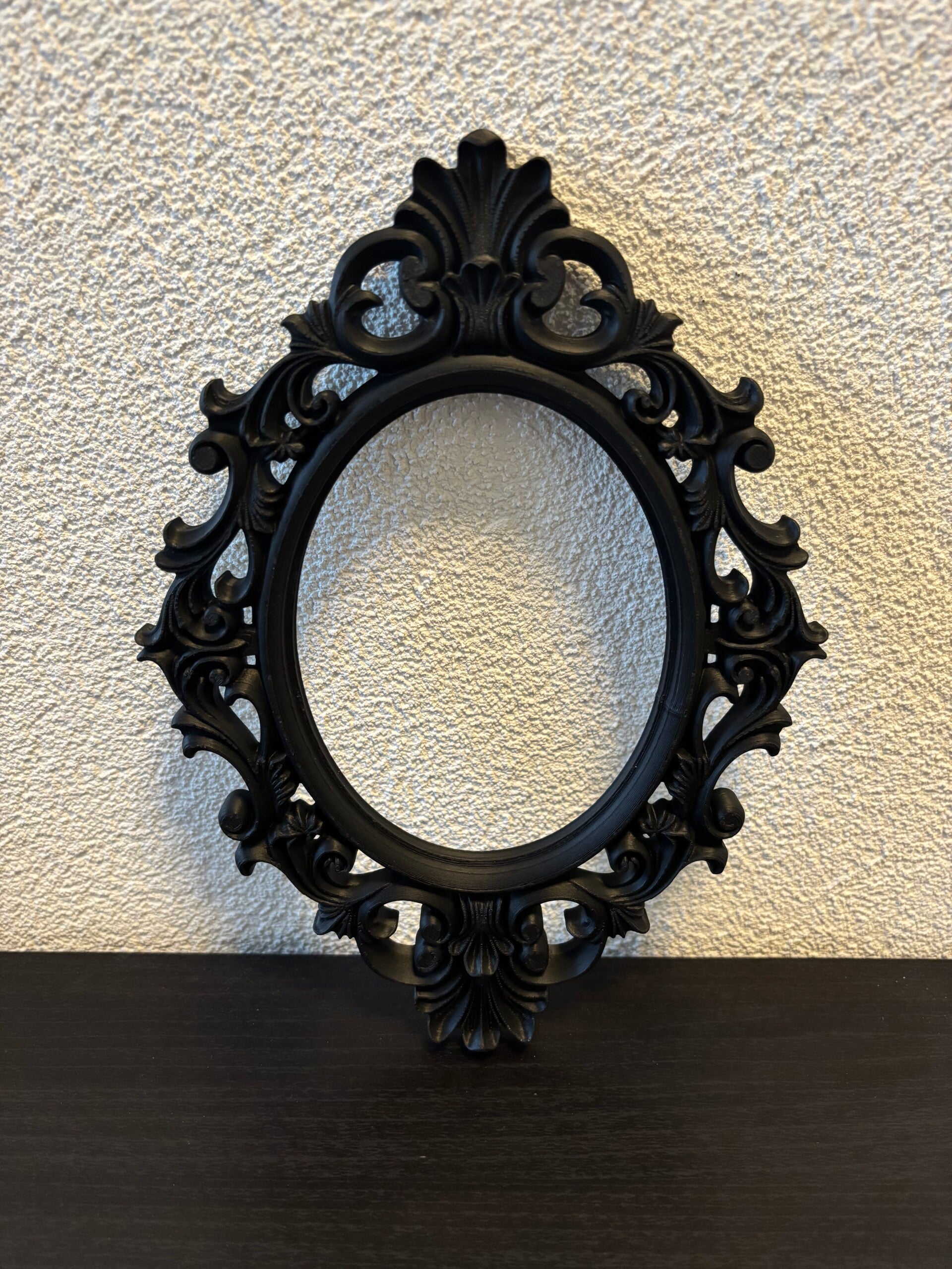 Baroque Oval Frame