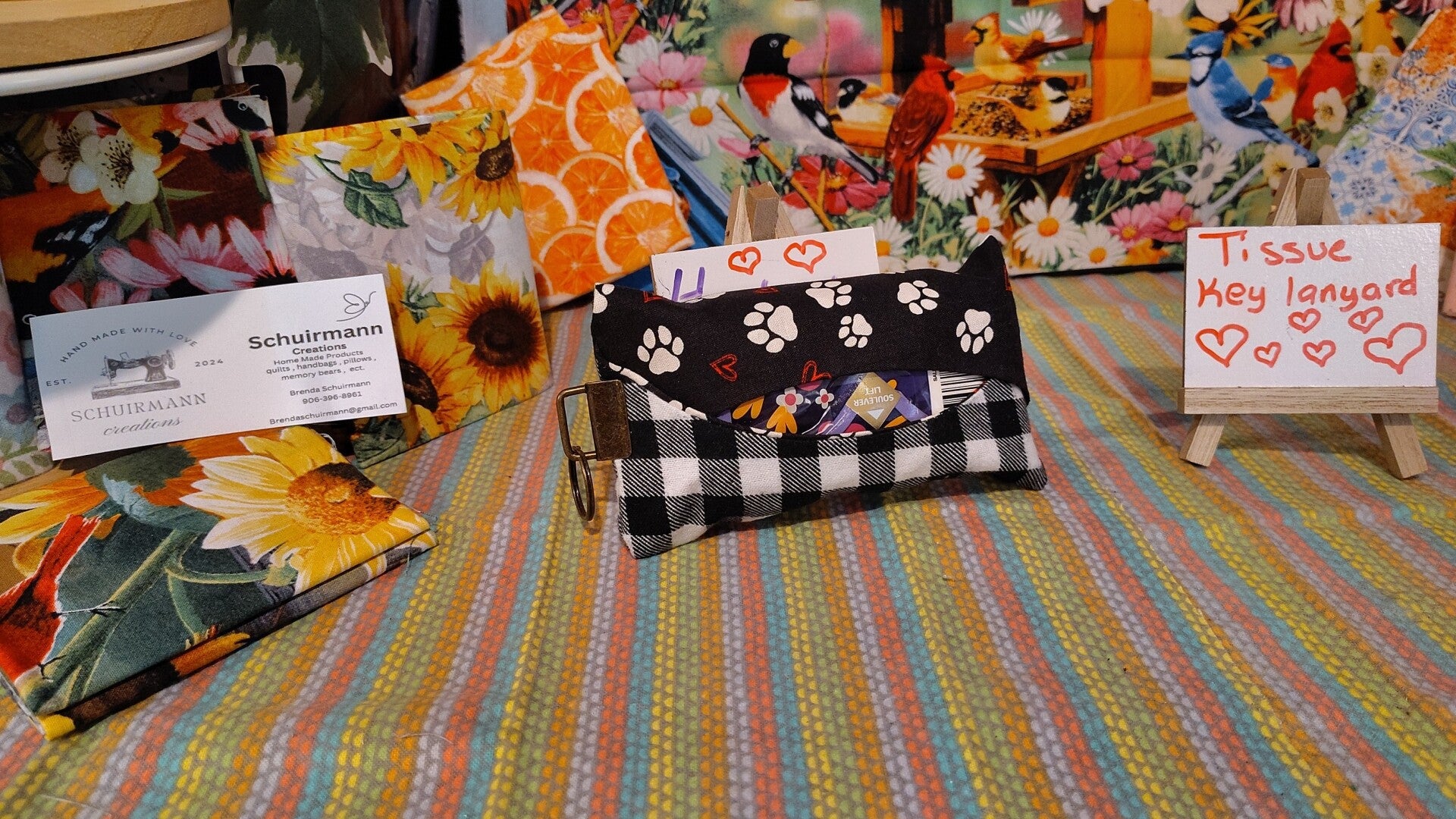 Tissue key chain lanyard