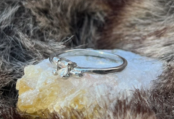 Diamond Ring of Prophecy Visions of Past & Future Success Paranormal Guide RARE