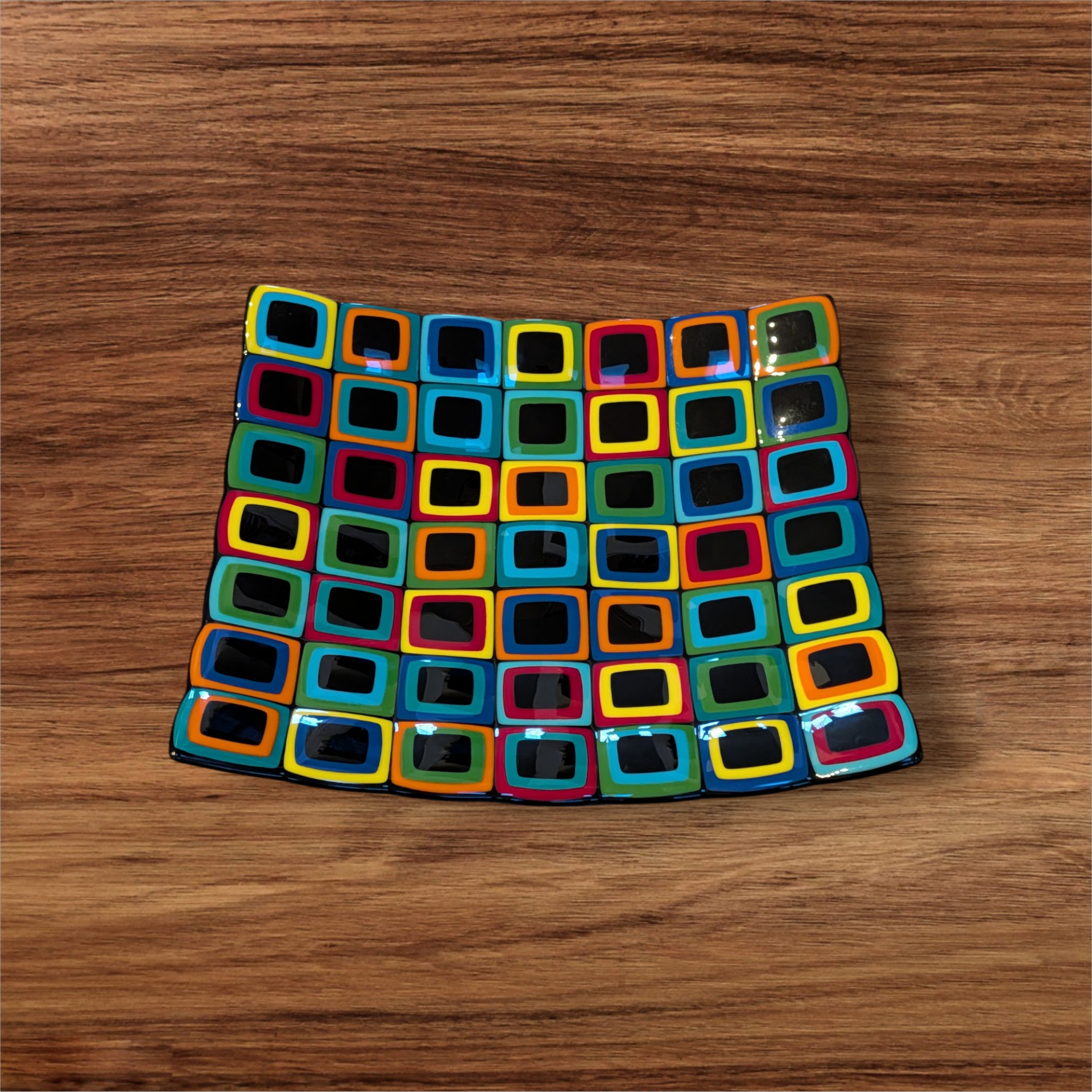 16 x 16 multicolor block platter