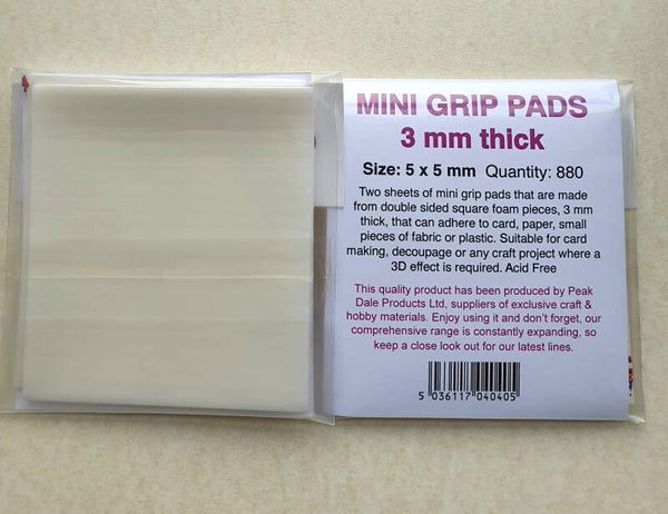 880x Double Sided Self Adhesive 3D Effect Craft Grip Pads Sticky for Paper Card Projects Crafting Stickers Plastic Glass Decoupage 3mm thick x 5mm x 5mm square