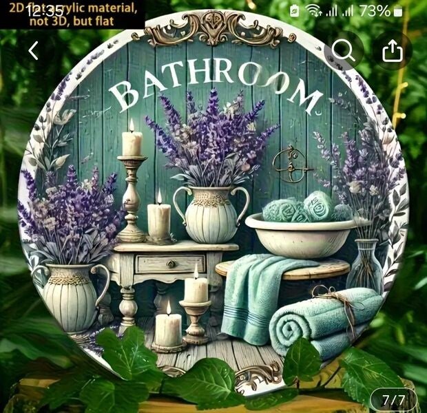 2D Flat Rustic Lavender and Candle Wooden BATHROOM Round Door Sign Design,, Farmhouse Wall Art, Creative Gift, Easy to Hang 8 Inch Diameter