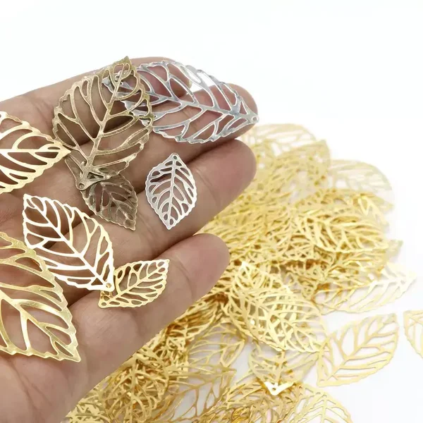 50pcs GOLD Coloured Lightweight Metal Alloy Craft Art Leaves 2.4cm x 1.4cm Steampunk Craft Crafting Decorative Design Metal Work Card Making Scrapbooking Bling Greeting Cards Leaf Embellishment