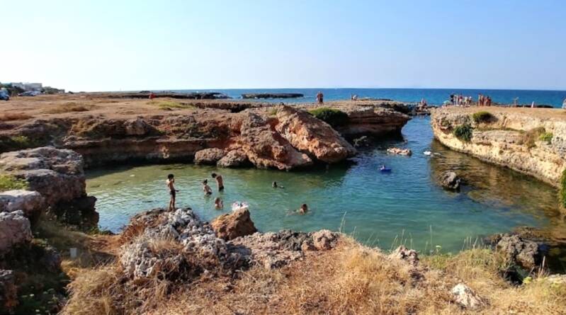 Photo of La Gola beach in Carovigno Brindisi