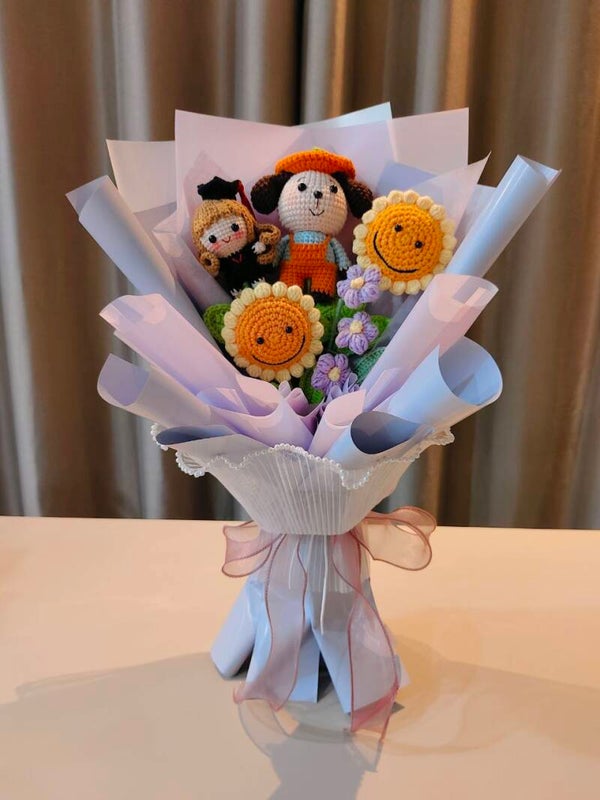 BGA207 Orange dog smiley sunflower graduation girl bouquet
