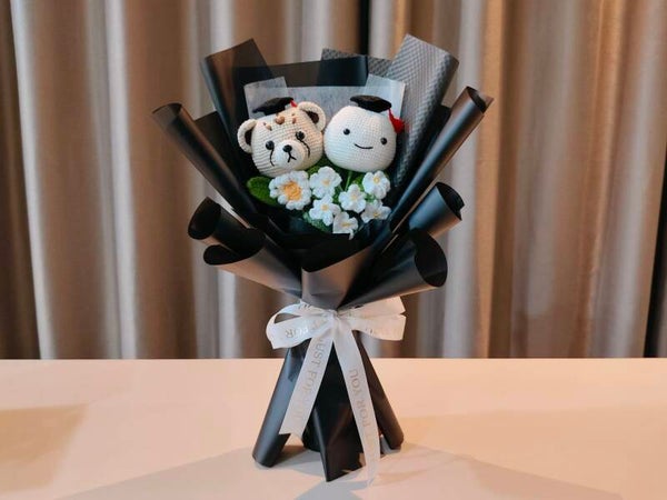 BGA212 Snowball bear graduation bouquet