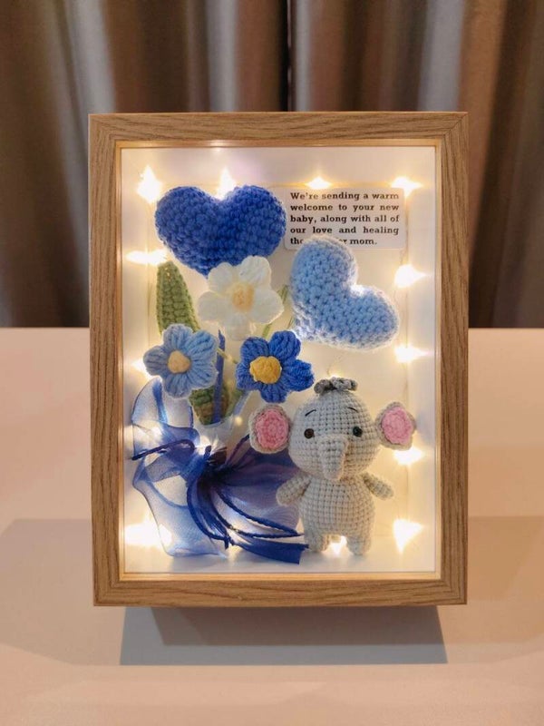 FBW016 Blue elephant flower frame