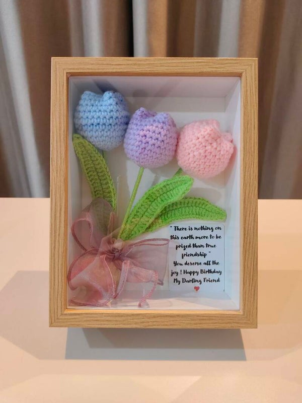 FBW0166 Trio tulip frame