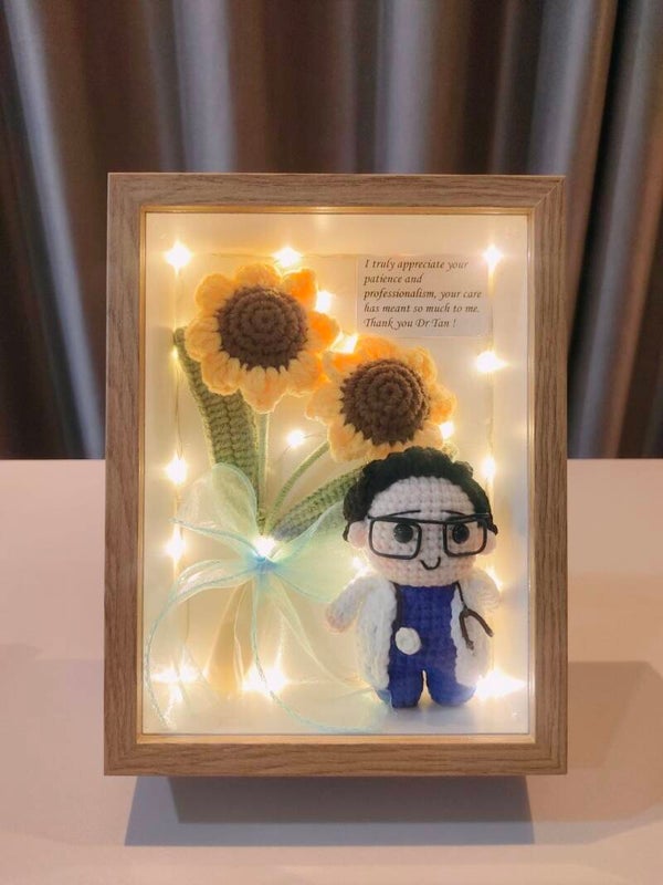 FBW0207 Doctor sunflower frame