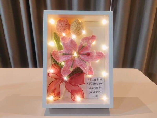 FGW0054 Lily tulip frame