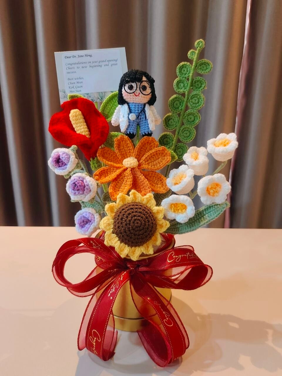 HBU0020 Doctor flower bucket