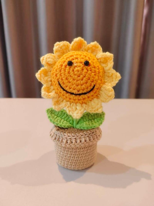PMN0026 Sunflower pot