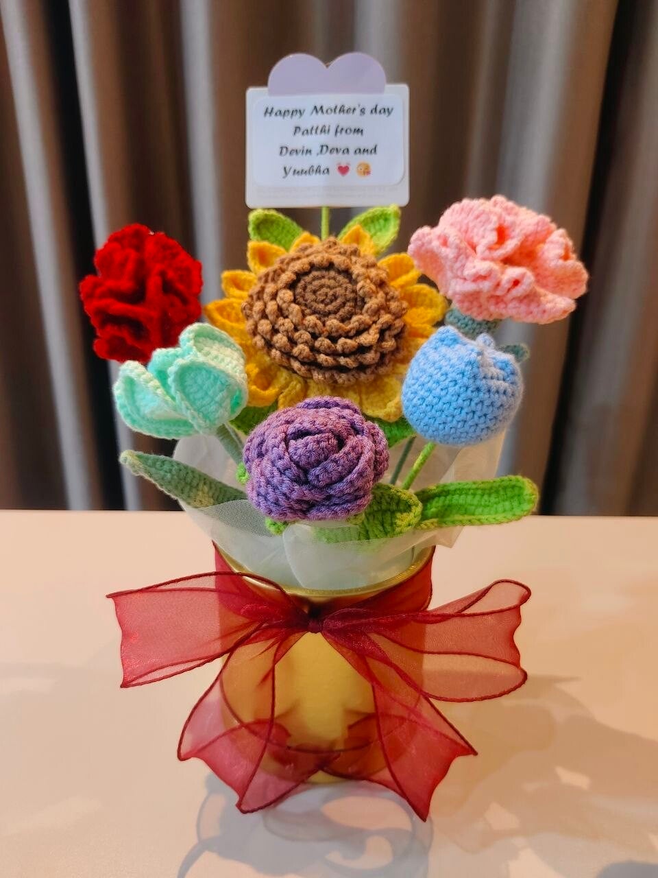 HBU0022 Sunflower rose tulip bucket