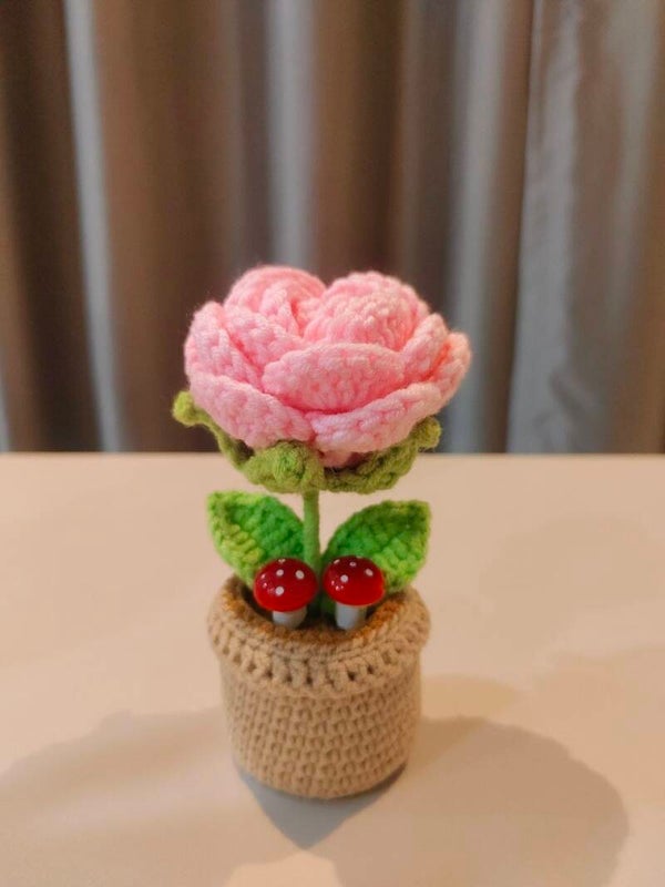 PMN0033 Rose pot