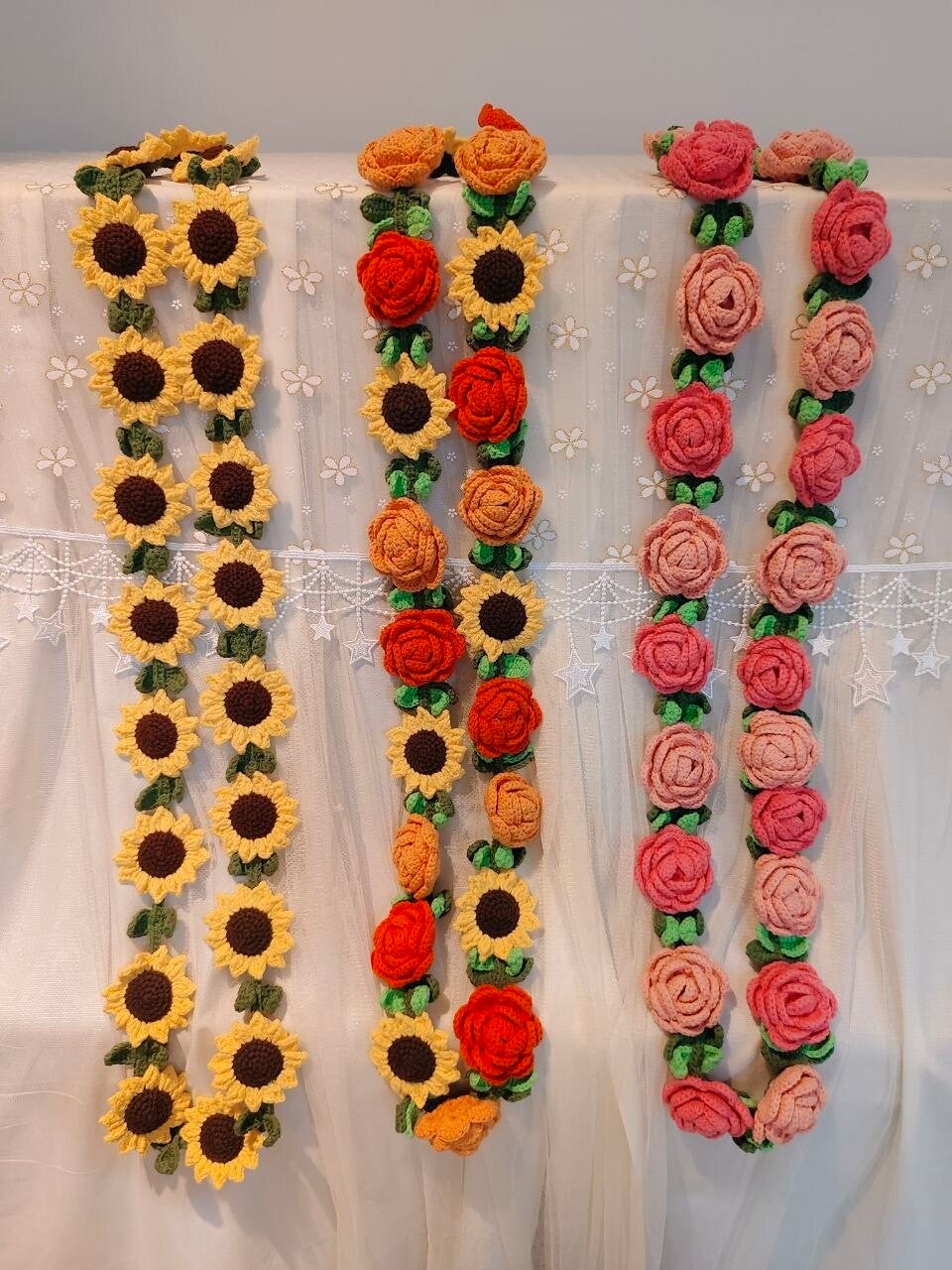 OTH0001 Flower garlands (1 pcs)