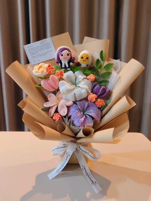 BGA0312 Lawyer egg lily combo bouquet