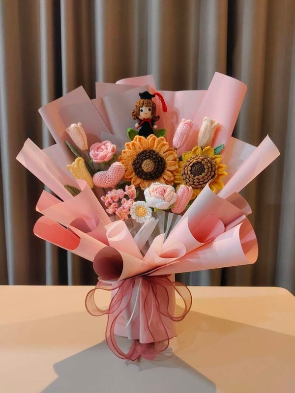 BGA0317 Sunflower girl pink bouquet