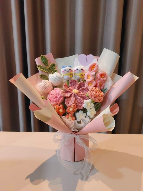BBF0269 Chiikawa pink bouquet
