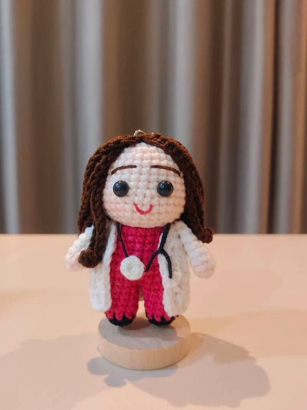 TND0195 Female doctor