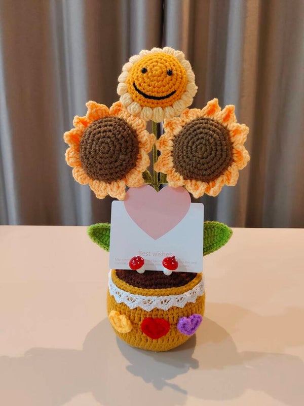 PCL0056 Trio sunflower pot