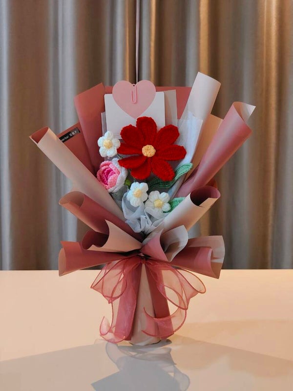 BBF0208 Light red bouquet