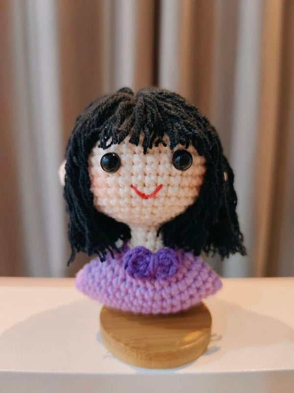 TND0091 Purple female doll