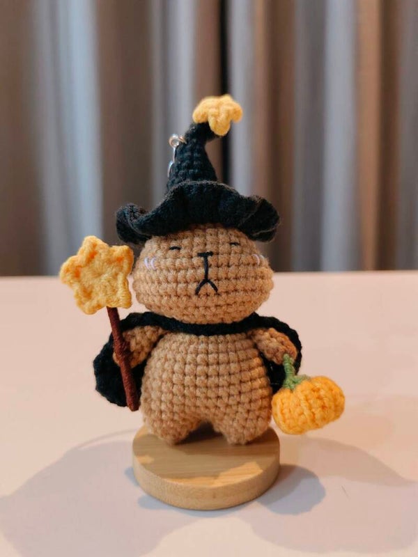 KCH0050 Halloween capybara