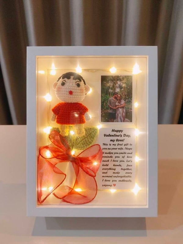 FBW0199 Shin Chan frame