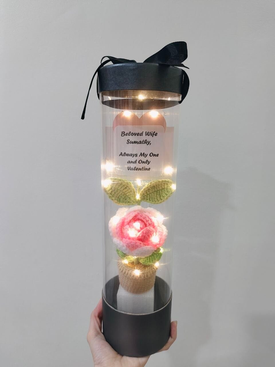 CYL0016 Mixed pink white rose black capsule