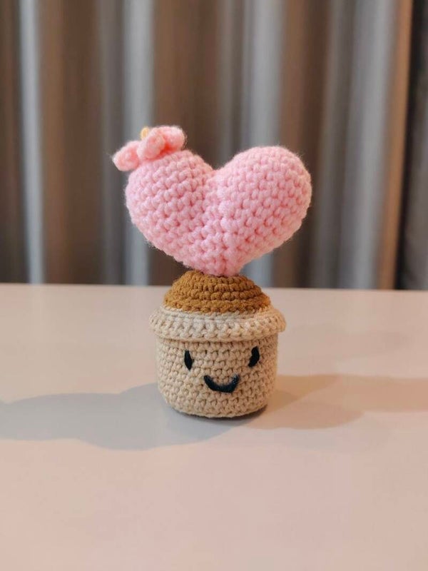 PMN0009 Smiley love pot