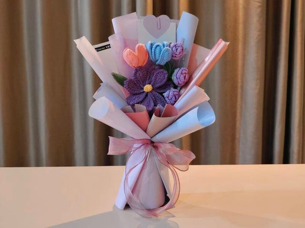 BBF0231 Purple rose tulip bouquet