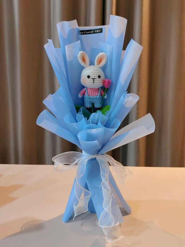 BBF0236 Blue bunny bouquet