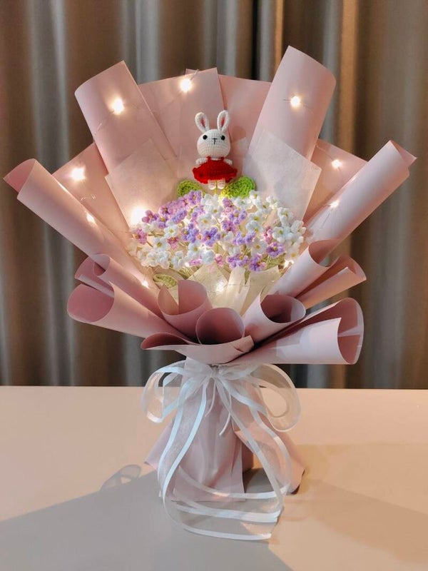 BBF0237 Bunny baby breath bouquet