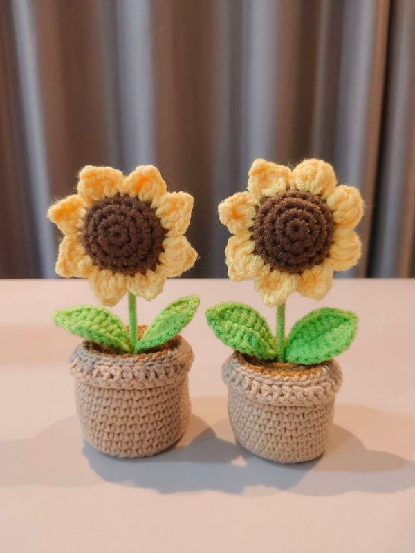 PMN0002 Sunflower pot (1 piece)
