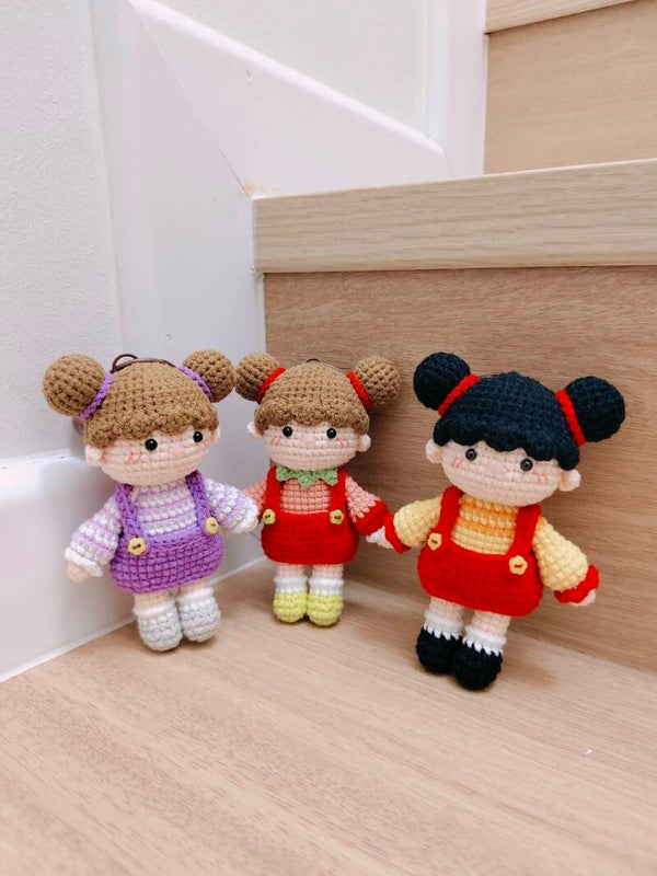 TND0038 Cute girl doll