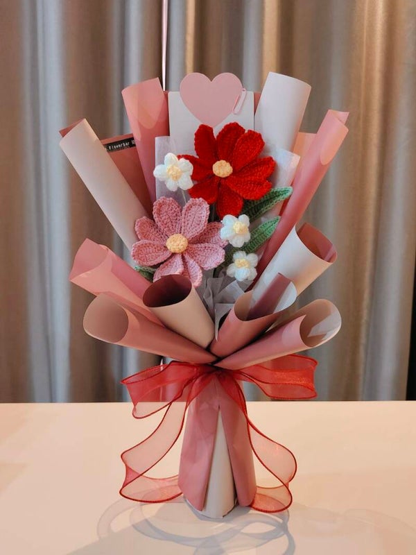 BVR0045 Dark red flower bouquet