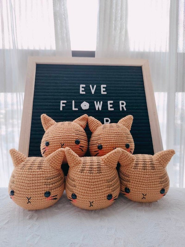 KAL0032 Brown cat head