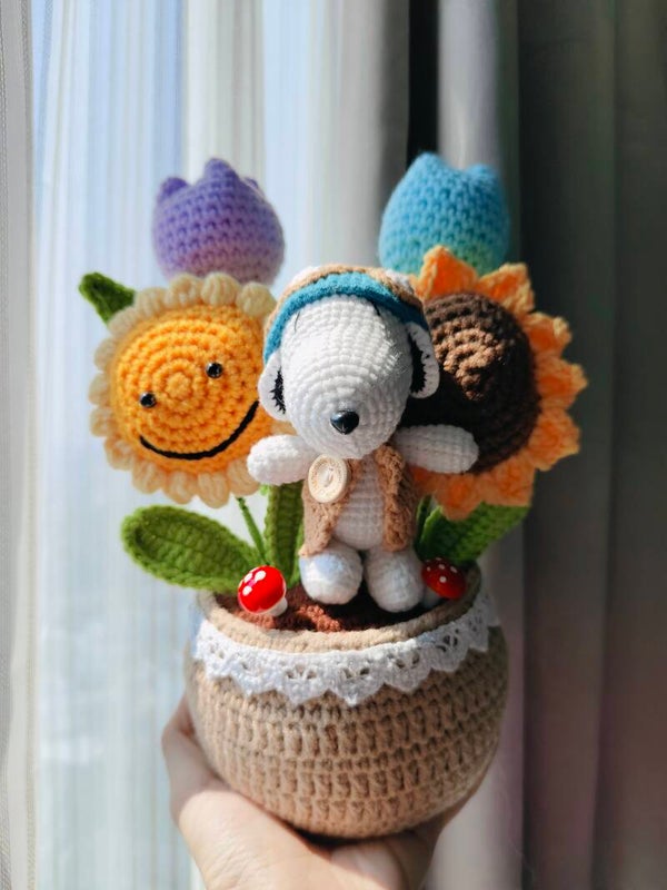 PCL0028 Snoopy sunflower tulip pot