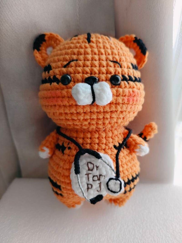 TND0068 Doctor tiger