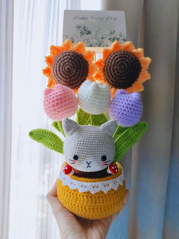 PCL0034 Cat tulip sunflower pot