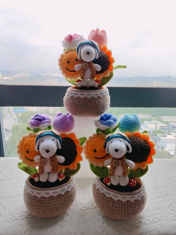 PCL0046 Snoopy sunflower tulip pot