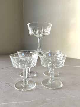 5 coupes à champagne vintage en verre