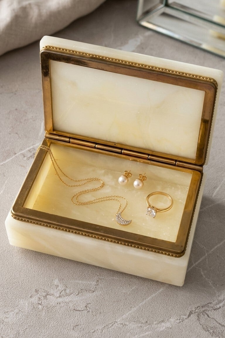 Boîte vintage en albâtre