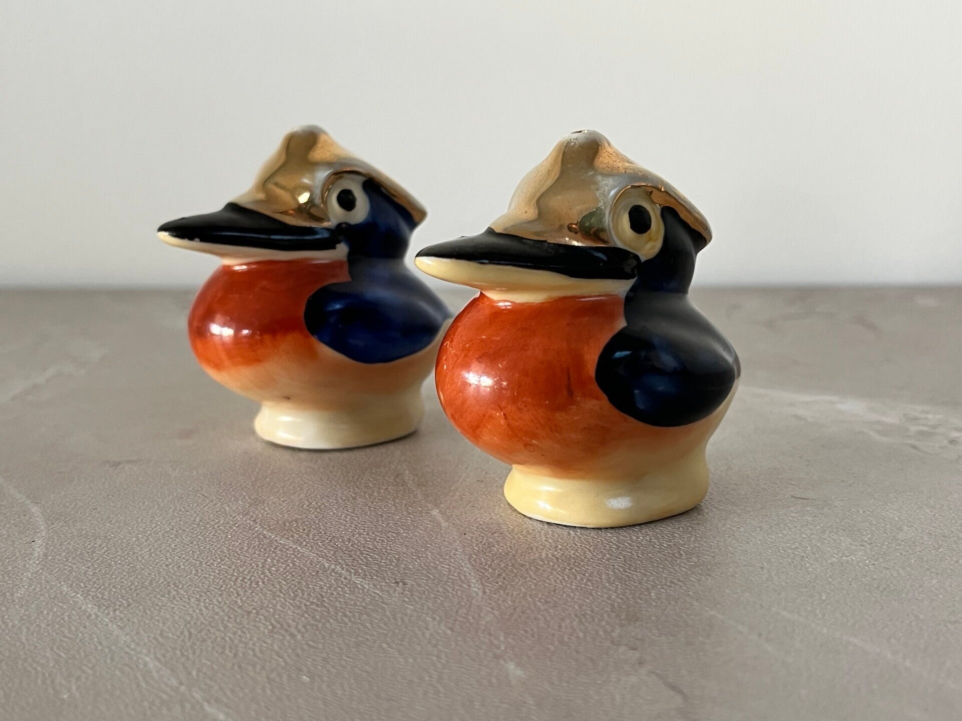 Duo de salières anciennes en céramique