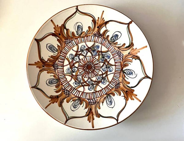 Assiette artisanale vintage